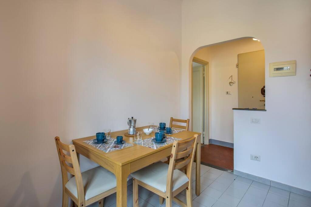 Palazzo Borghese 2 Bedroom Firenze Bagian luar foto